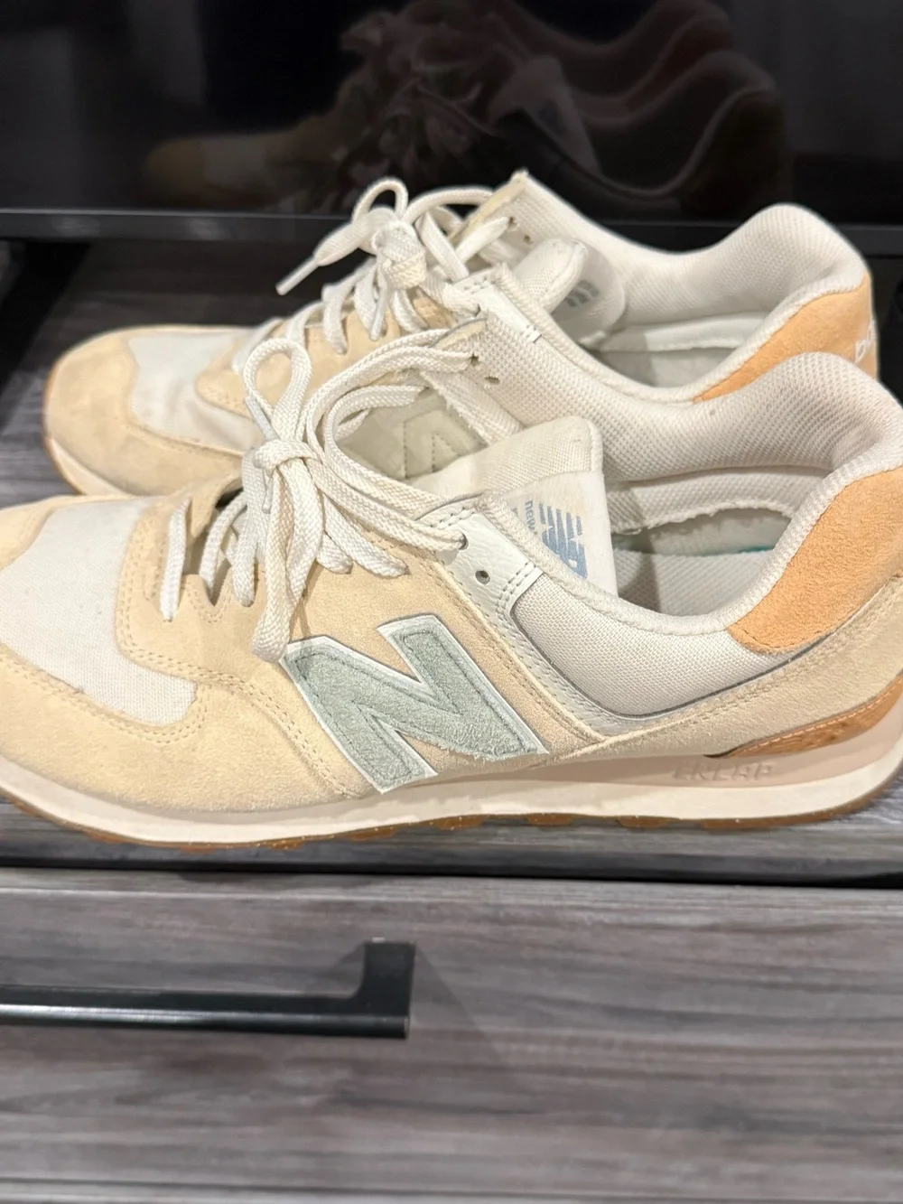 Mens New Balance White Mesh Athletic Shoes